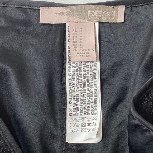 Forever 21 Lace Shorts Black Size Small/Medium - Picture 6 of 7